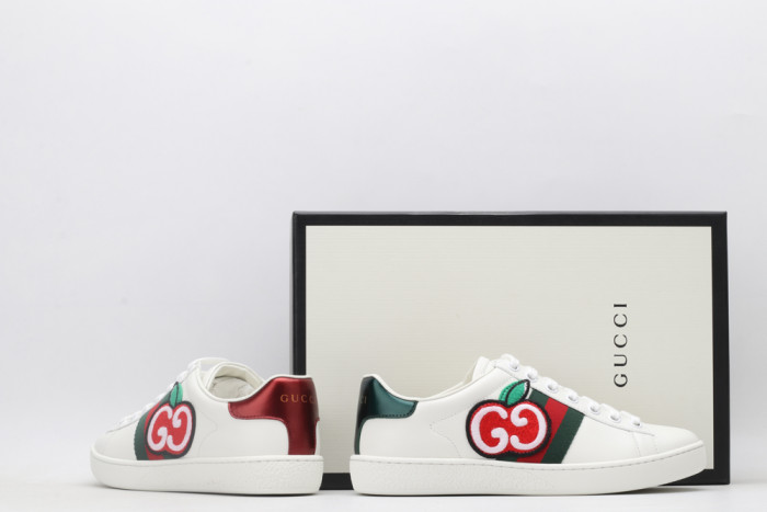 Onekick GUCC LOW-TOP SNEAKER