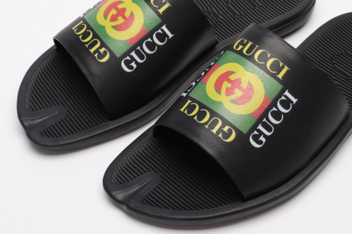 Onekick GUCC SLIPPERS