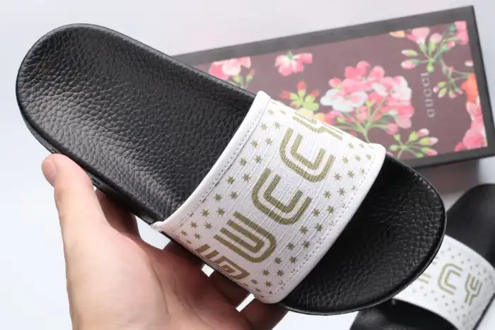 Cheap GUCC SLIPPERS