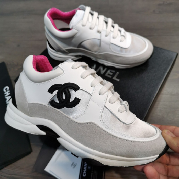 Onekick CHNE1 LOW TOP TRAINER CC SNEAKERS