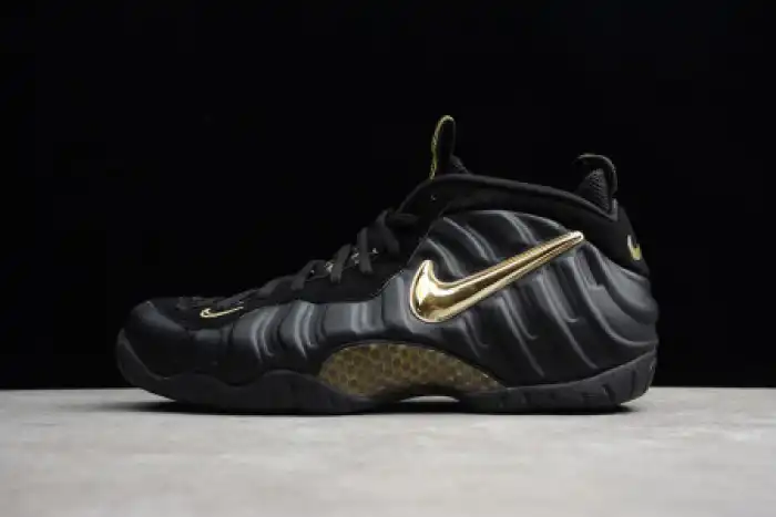 Onekick AIR FOAMPOSITE PRO BLACK METALLIC GOLD 624041-009