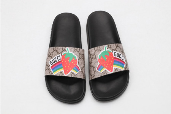 Onekick GUCC SLIPPERS