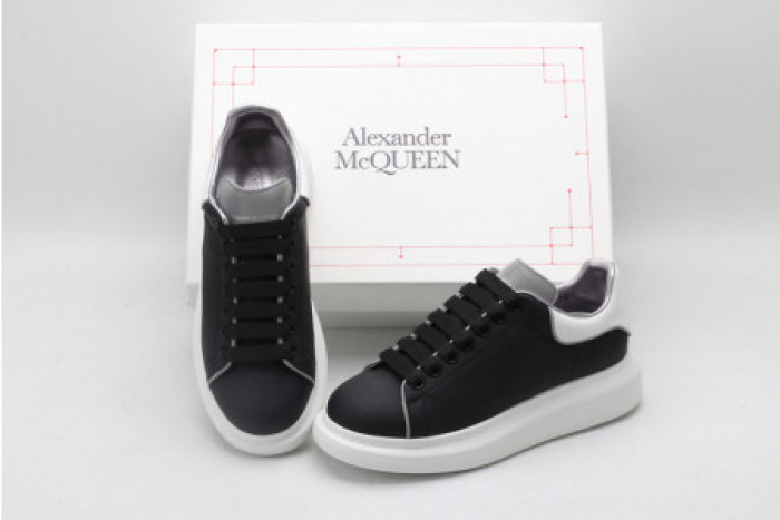 MQ SNEAKERS