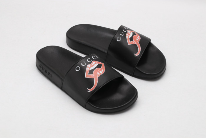 Onekick GUCC SLIPPERS