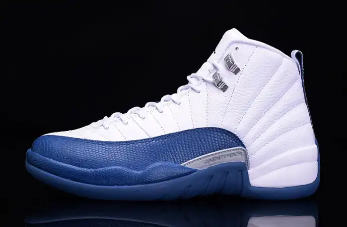 Air Jordan 12 Retro "French Blue" mens 130690-113