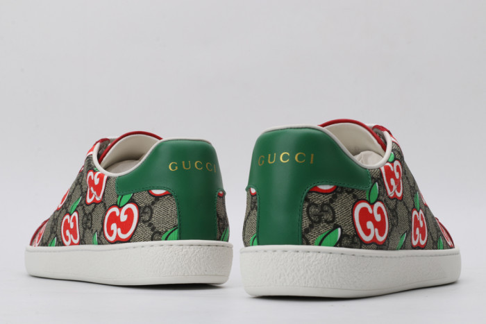 Onekick GUCC LOW-TOP SNEAKER