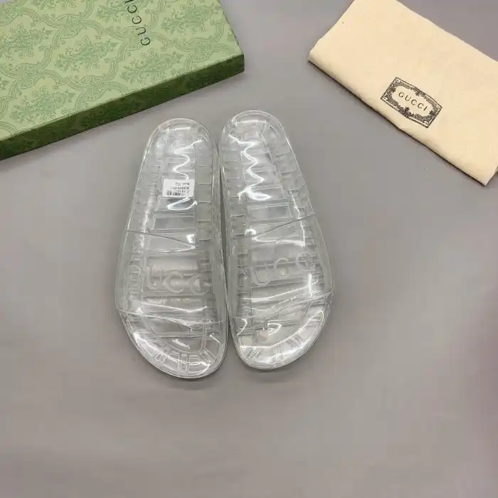 GUCC SLIPPERS