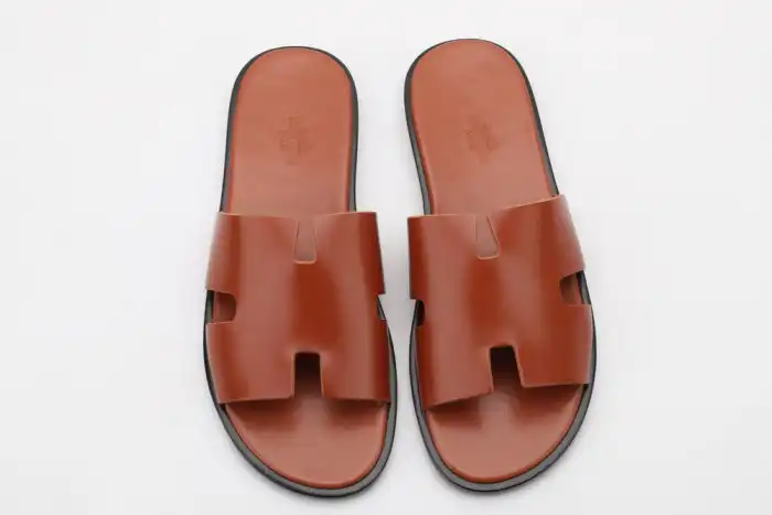 Herme Slippers