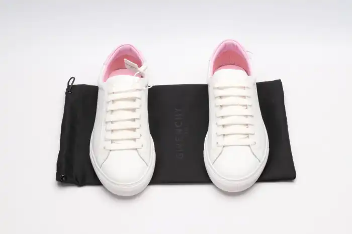 Givench LOW-TOP SNEAKER