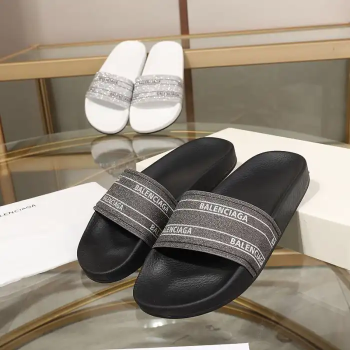 Rep BLCG SLIPPERS