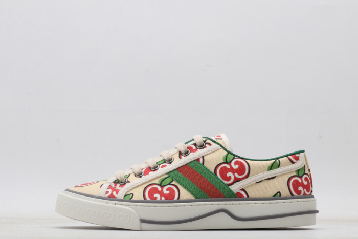 GUCC LOW-TOP SNEAKER