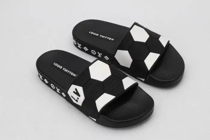 Cheap Loui Vuitto SLIPPERS