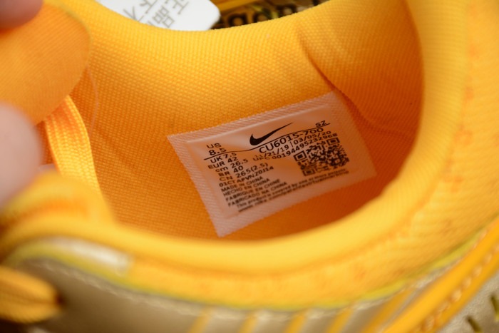 OFF WHITE NIKE AIR RUBBER DUNK "UNIVERSITY GOLD" CU6015-700