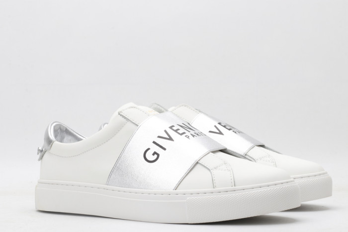 Onekick Givench LOW-TOP SNEAKER