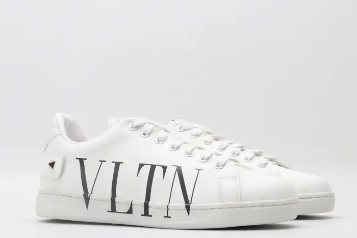 Cheap VALENTIN0 SNEAKER