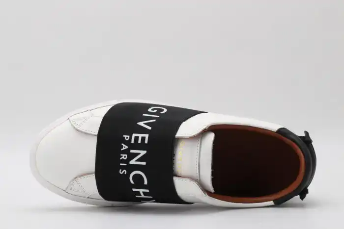 Rep Givench LOW-TOP SNEAKER