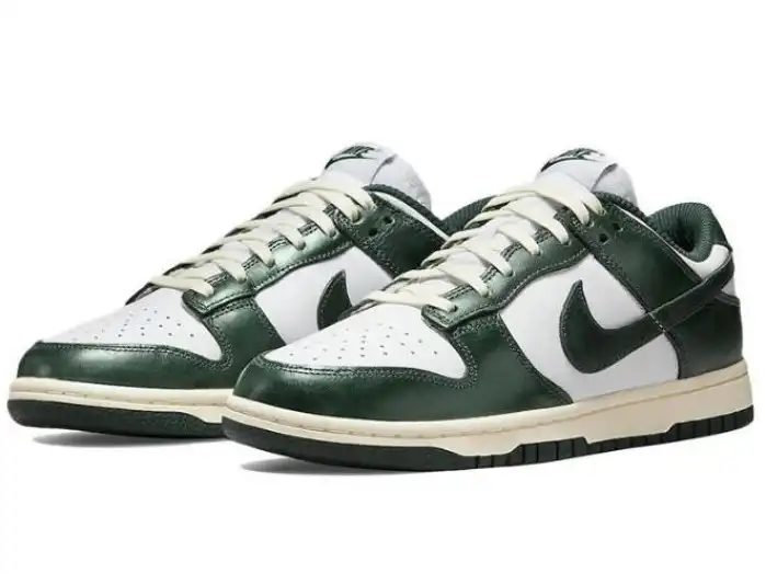 Onekick NIKE DUNK LOW VINTAGE GREEN DQ8580-100