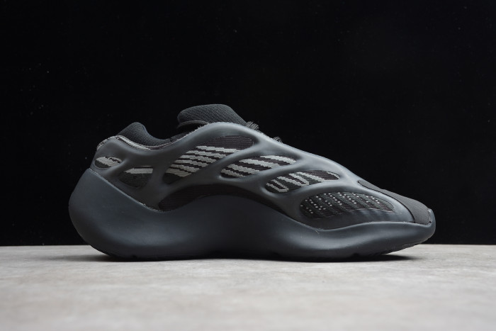 Onekick Adidas Yeezy Boost 700 V3 Black H67799