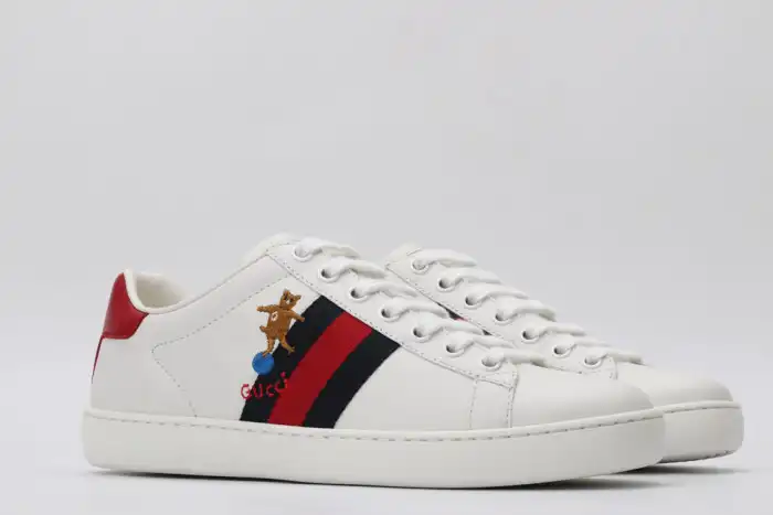 GUCC LOW-TOP SNEAKER