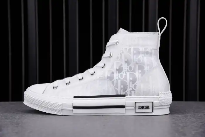 DR B23 OBLIQUE HIGH TOP SNEAKER