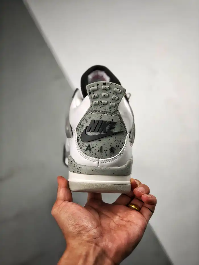 Rep Air Jordan 4 OG White Cement 840606-192 (nike)