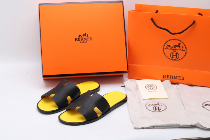 Herme Slippers