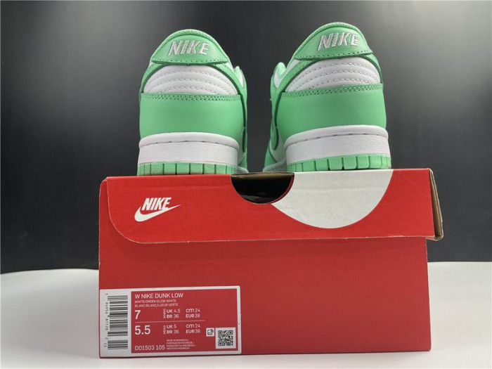 Onekick Nike Dunk Low Green Glow (W) DD1503-105