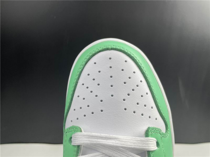 Onekick Nike Dunk Low Green Glow (W) DD1503-105