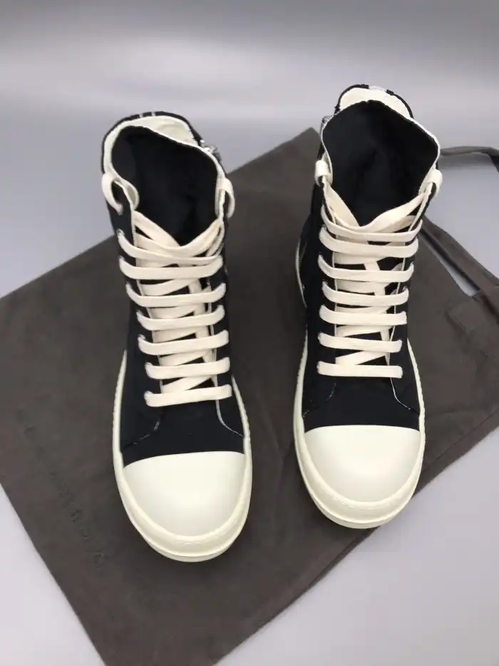 Rick Owen.s Sneaker