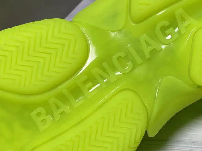 BLCG Triple S Clearsole Fluo Yellow 541624 W2FF1 7320