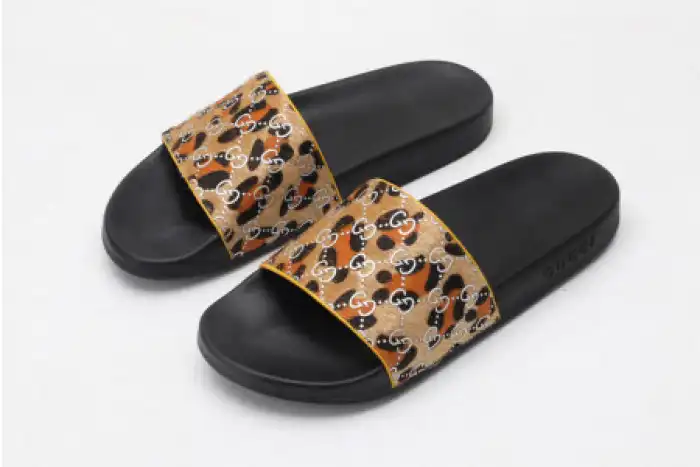 Cheap GUCC SLIPPERS LEOPARD PRINT