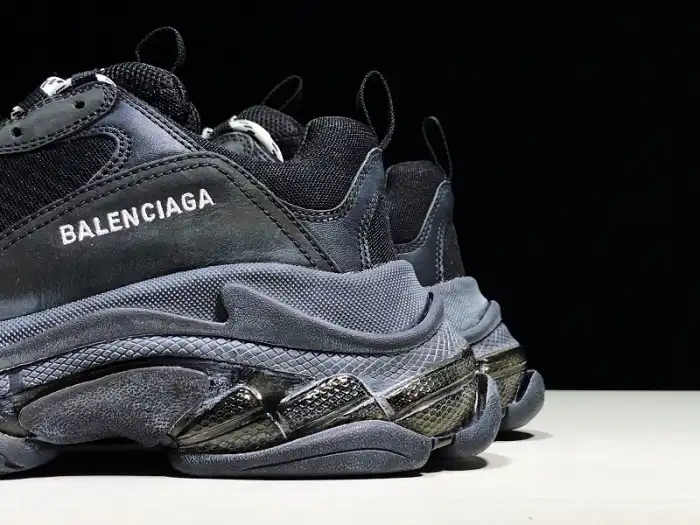 Cheap BLCG Wmns Triple S Trainer 'Black Clear Sole' 544351 W09O1 1000