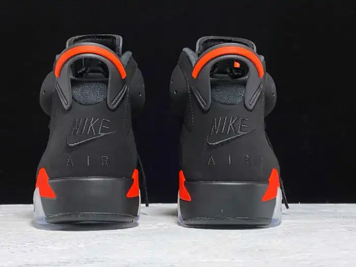 Air Jordan 6 Retro Black Infrared OG 384664-060