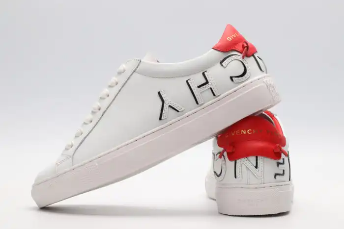 Rep Givench LOW-TOP SNEAKER