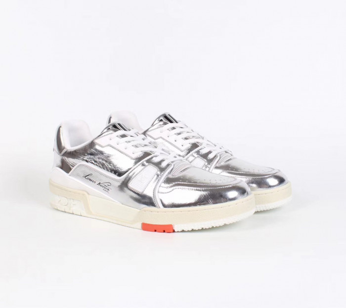 Loui Vuitto LV SNEAKER LOW