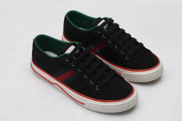 GUCC LOW-TOP SNEAKER