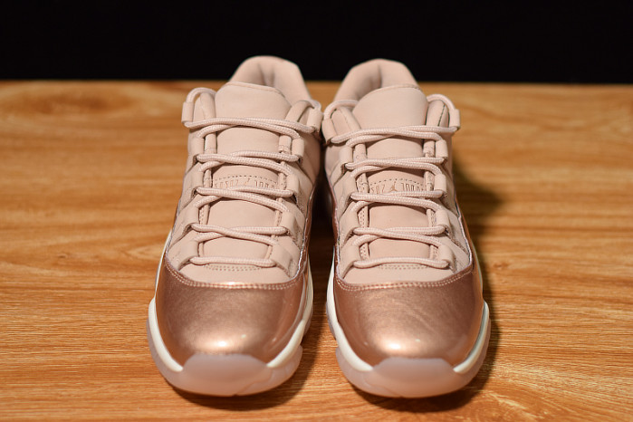 Air Jordan 11 Low GS Rose Gold AH7860-105