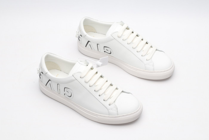 Onekick Givench LOW-TOP SNEAKER