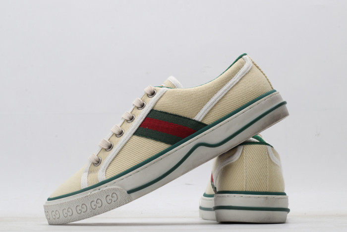 GUCC LOW-TOP SNEAKER