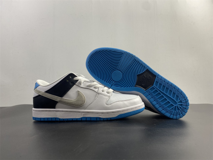 NIKE SB DUNK LOW LASER BLUE BQ6817-101