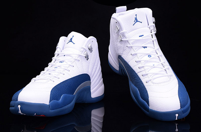 Air Jordan 12 Retro "French Blue" mens 130690-113