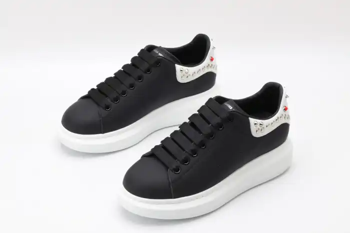 Rep MQ SNEAKERS