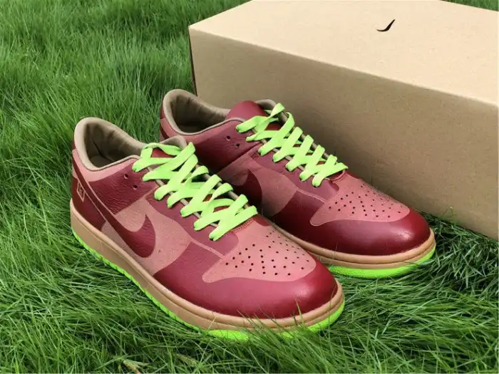 Nike Dunk Low 1-Piece Laser Varsity Red Chartreuse 311611-661