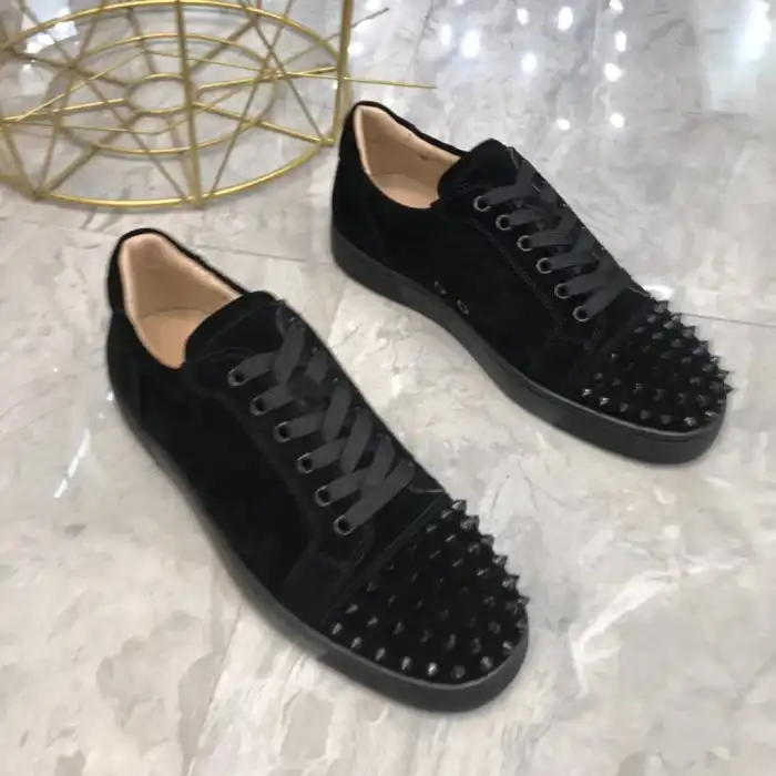 Rep Christian Louboutin Louis Junior Spikes