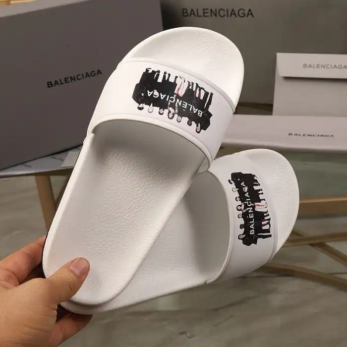 Rep BLCG SLIPPERS