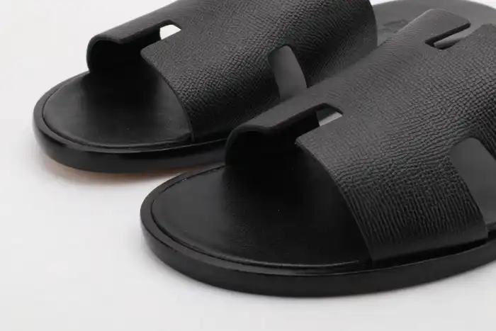 Rep Herme Slippers