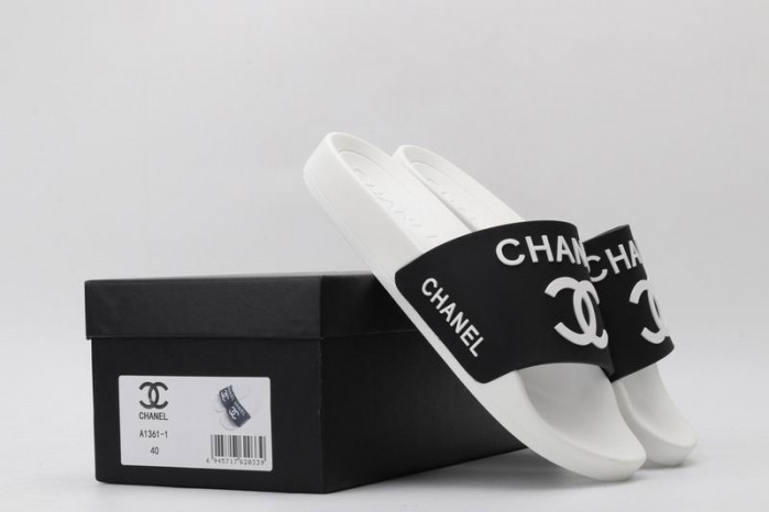 Onekick CHANE1 SLIPPERS