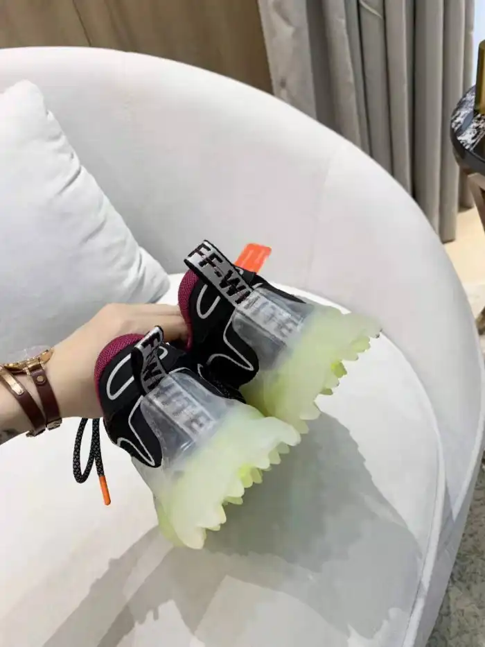 Rep OFF-WHITE C O ODSY-1000 SNEAKER