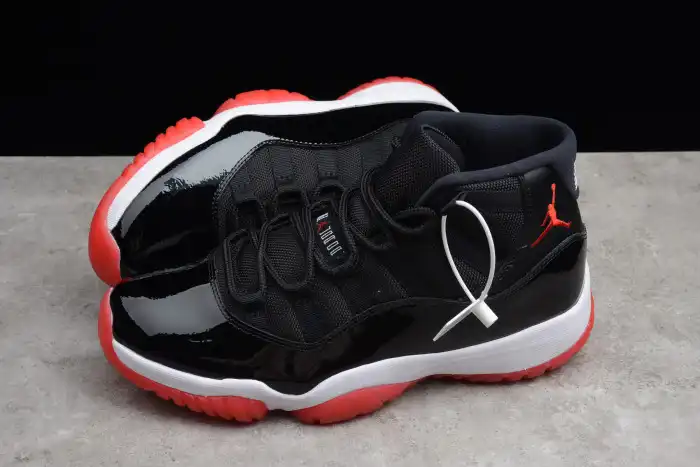 Air Jordan 11 Retro (2012) Bred 378037-010