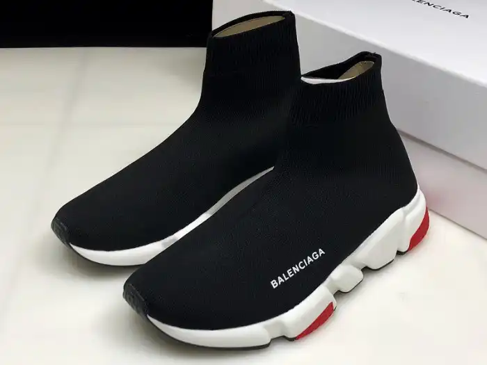 Rep BLCG SPEED SNEAKER 530251 W05G0 1000